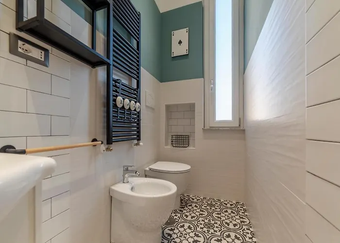 Guesthost - Piazza Nievo A Trastevere! Con Balcone Apartment *